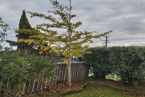 Photo of property in 96a Waiwhetu Road, Waterloo, Lower Hutt, 5011