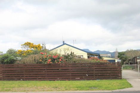 Photo of property in 211a Ocean Road, Whangamata, 3620