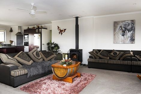 Photo of property in 23 Hollys Lane, Weston, Oamaru, 9401