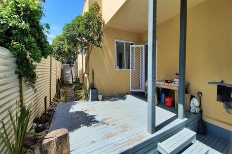 Photo of property in 420 Marine Parade, South New Brighton, Christchurch, 8062