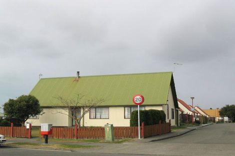 Photo of property in 83 Tait Drive, Greenmeadows, Napier, 4112