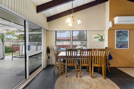 Photo of property in 4 Arthur Place, Opaheke, Papakura, 2113