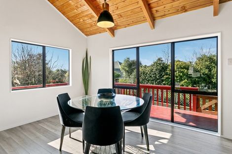 Photo of property in 24 Cherry Lane, Acacia Bay, Taupo, 3330