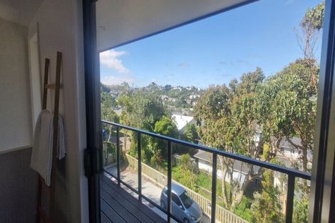 Photo of property in 4 Silvereye Way, Johnsonville, Wellington, 6037