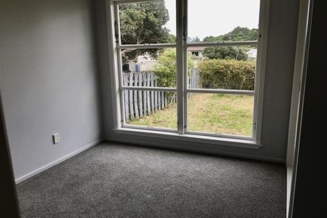 Photo of property in 13 Brazier Grove, Paraparaumu, 5032
