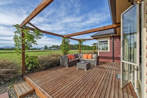 Photo of property in 298 Birch Hill Road, Okuku, Rangiora, 7473