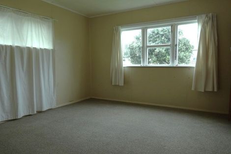 Photo of property in 21 Dewe Terrace, Foxton Beach, Foxton, 4815