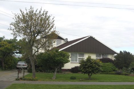 Photo of property in 2 Colesbury Street, Bishopdale, Christchurch, 8053