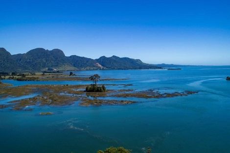 Photo of property in 10 Ruataniwha Drive, Collingwood, 7073