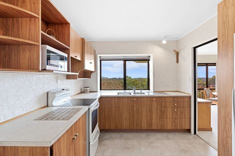 Photo of property in 116 Winara Avenue, Waikanae, 5036