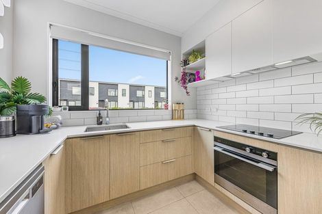 Photo of property in 34 Boyes Avenue, Whenuapai, Auckland, 0618