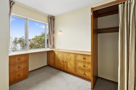Photo of property in Iona Towers, 402/140 Abel Smith Street, Te Aro, Wellington, 6011