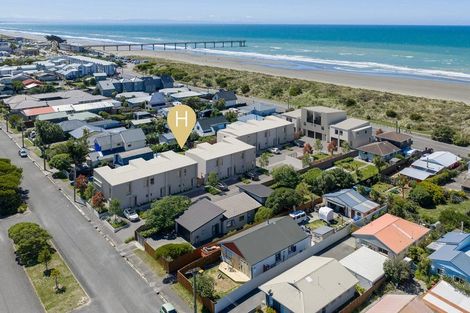 Photo of property in 87 Oram Avenue, New Brighton, Christchurch, 8061