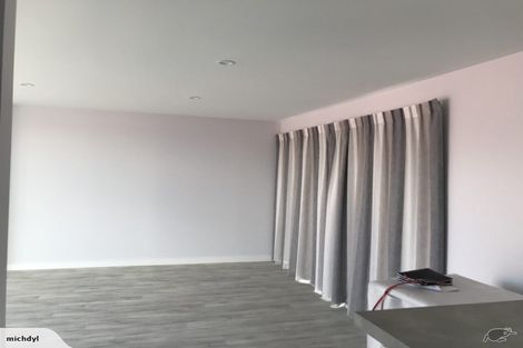 Photo of property in 3/121 Rongotai Road, Kilbirnie, Wellington, 6022