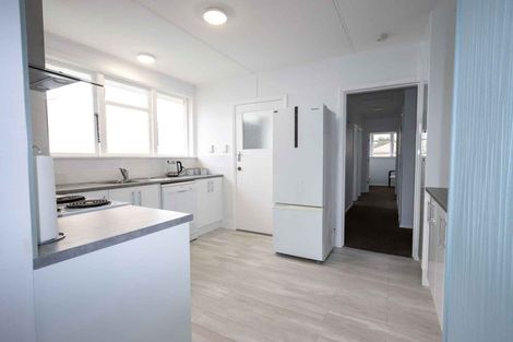 Photo of property in 5 Dowding Street, Melville, Hamilton, 3206