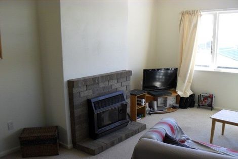 Photo of property in 11b Upper Lewisville Terrace, Thorndon, Wellington, 6011