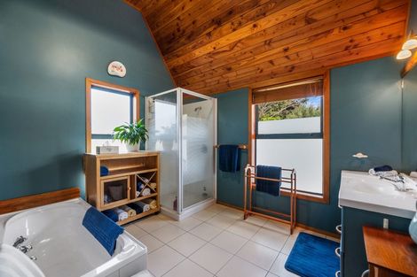 Photo of property in 30 Motiti Road, Papamoa Beach, Papamoa, 3118