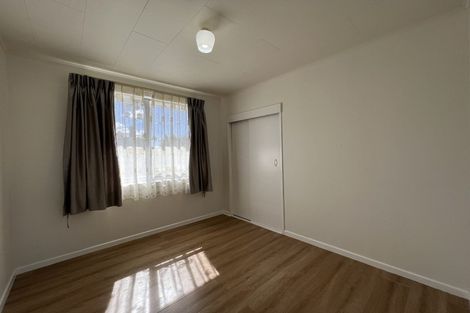 Photo of property in 49 Gossamer Drive, Pakuranga Heights, Auckland, 2010
