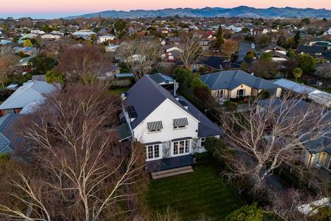 Photo of property in 48 Withells Road, Avonhead, Christchurch, 8042