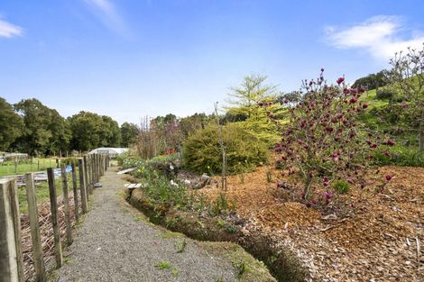 Photo of property in 120 East Mangahuia Road, Rangiwahia, Kimbolton, 4774