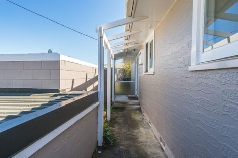 Photo of property in 66 Parkes Avenue, Saint Johns Hill, Whanganui, 4501