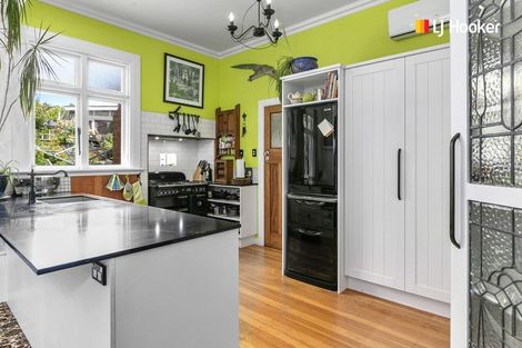 Photo of property in 4 Sunbury Street, Andersons Bay, Dunedin, 9013