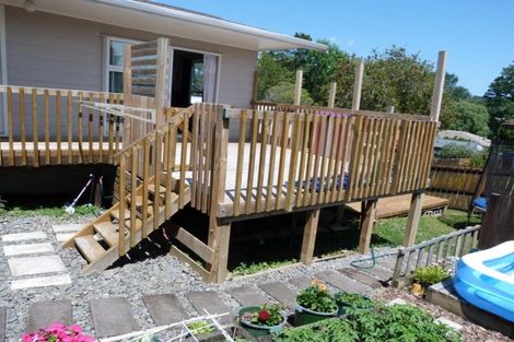 Photo of property in 2/121 Seymour Road, Sunnyvale, Auckland, 0612