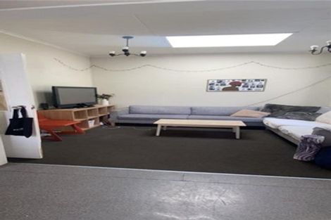 Photo of property in 66 Hawker Street, Mount Victoria, Wellington, 6011