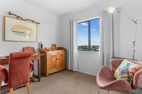 Photo of property in 5 Takahe Place, Mangawhai, 0505