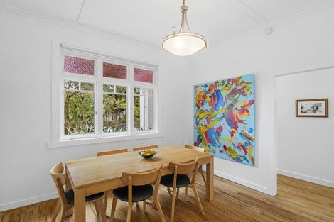 Photo of property in 6 Mollyhawk Place, Birkenhead, Auckland, 0626