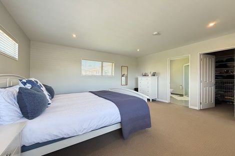 Photo of property in 43 Furlong Crescent, Churton Park, Wellington, 6037