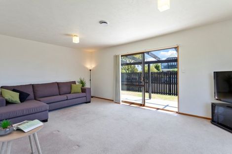 Photo of property in 1/14 Arkwright Place, Halswell, Christchurch, 8025