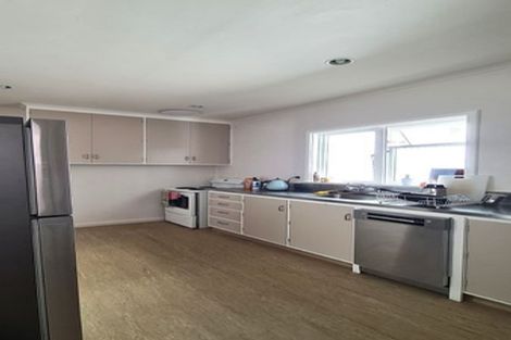 Photo of property in 122 Grafton Road, Roseneath, Wellington, 6011