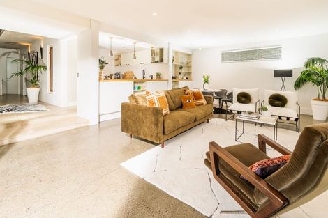 Photo of property in 51 Amesbury Drive, Churton Park, Wellington, 6037