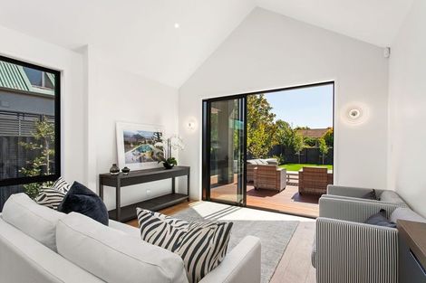 Photo of property in 85 Glandovey Road, Fendalton, Christchurch, 8052