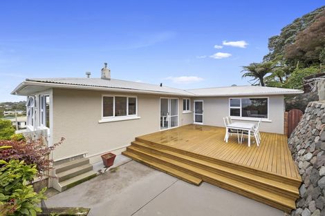 Photo of property in 12 Havelock Place, Blagdon, New Plymouth, 4310