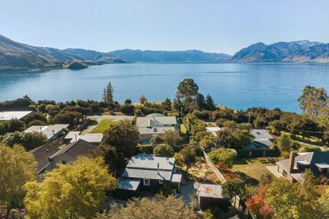Photo of property in 76 Capell Avenue, Lake Hawea, Wanaka, 9382