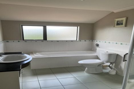 Photo of property in 168c Ridge Road, Howick, Auckland, 2014