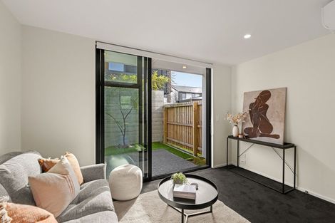 Photo of property in 6/35 Gracefield Avenue, Christchurch Central, Christchurch, 8013