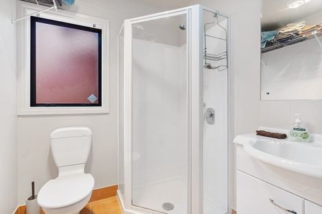 Photo of property in 16 View Ridge Drive, Ranui, Auckland, 0612