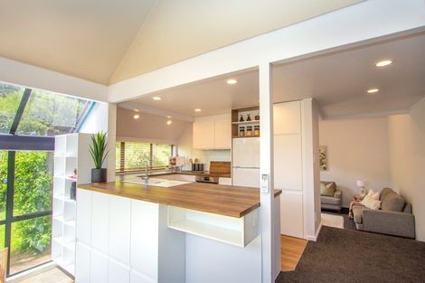 Photo of property in 4 Libra Place, Kawaha Point, Rotorua, 3010