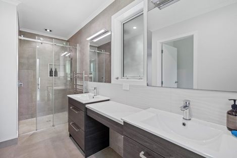 Photo of property in 11 Cookham Place, Maunu, Whangarei, 0179