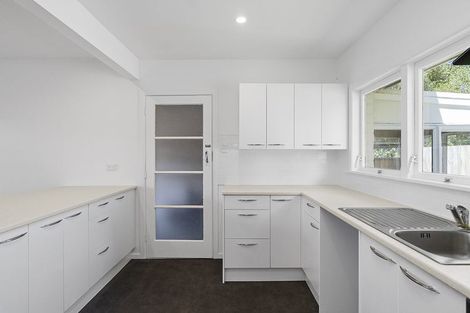 Photo of property in 15a Landscape Road, Pukekohe, 2120