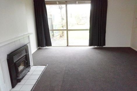 Photo of property in 6 Cook Street, Marfell, New Plymouth, 4310