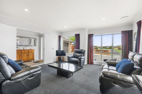 Photo of property in 88 Wentworth Drive, Rototuna North, Hamilton, 3210