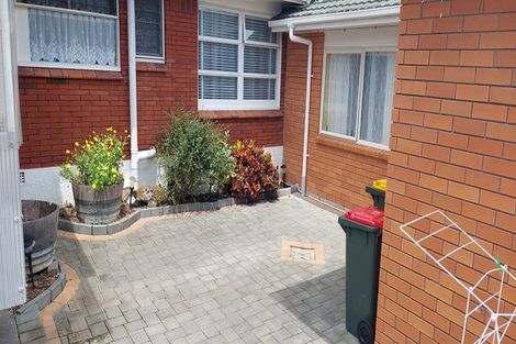 Photo of property in 229 Bucklands Beach Road, Bucklands Beach, Auckland, 2012