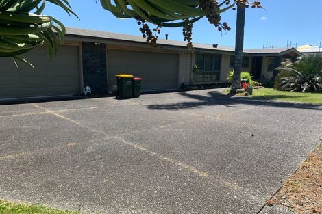 Photo of property in 9 Francesco Drive, Karaka, Papakura, 2113