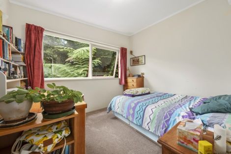 Photo of property in 63 Wyndham Road, Pinehaven, Upper Hutt, 5019