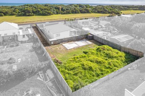 Photo of property in 46 Seafront Road, Castlecliff, Whanganui, 4501