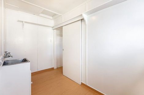 Photo of property in 9 Atiawa Crescent, Waiwhetu, Lower Hutt, 5010